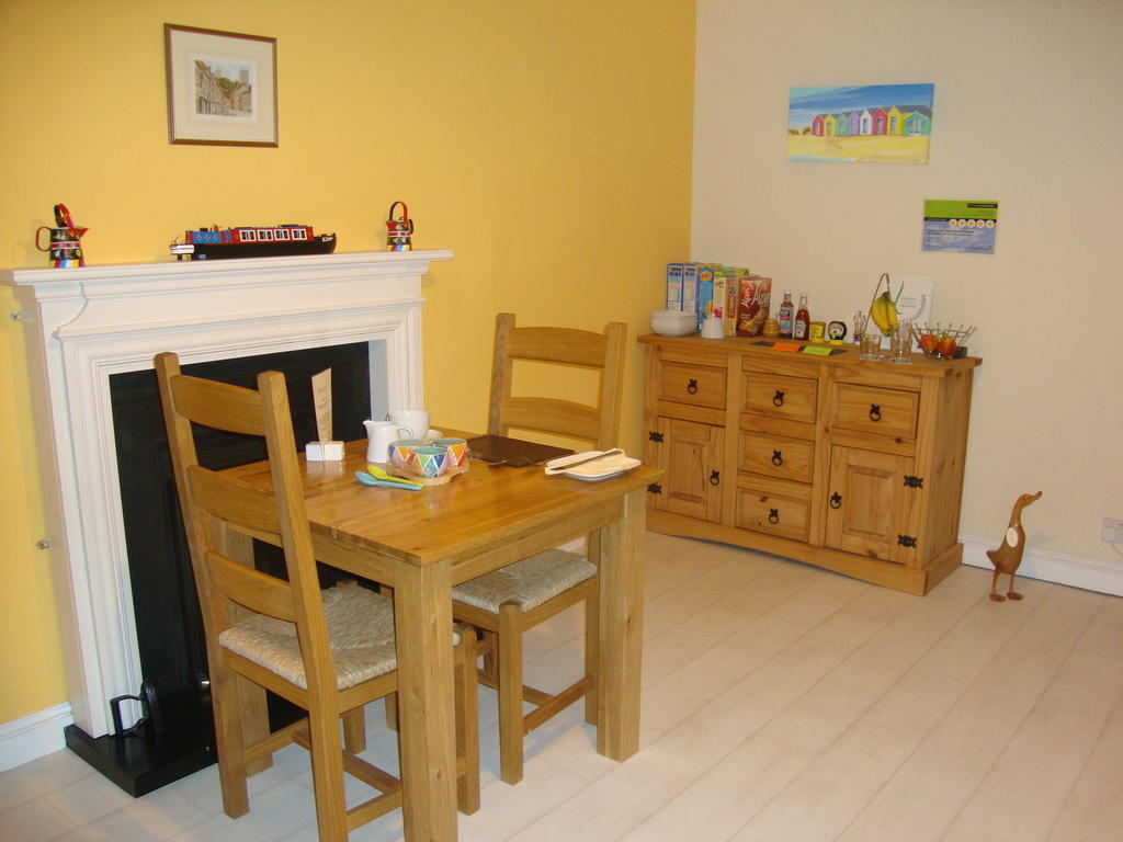 Canal View Bed And Breakfast Saxilby Экстерьер фото