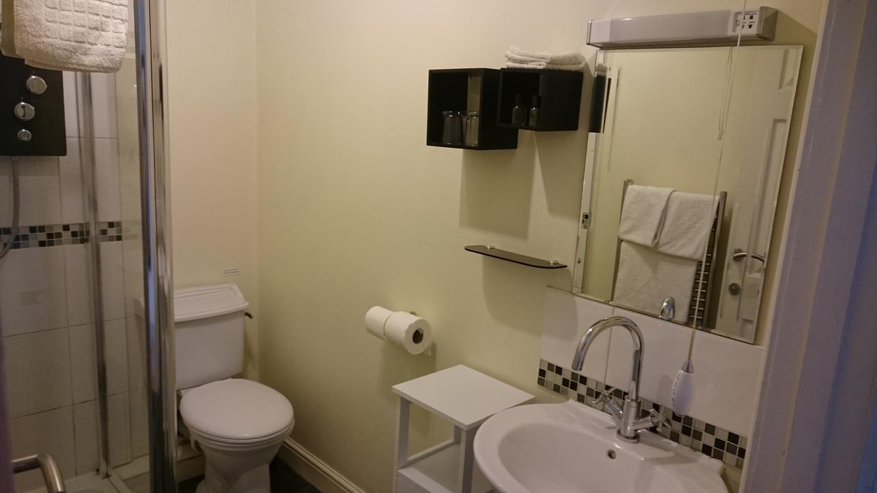 Canal View Bed And Breakfast Saxilby Экстерьер фото